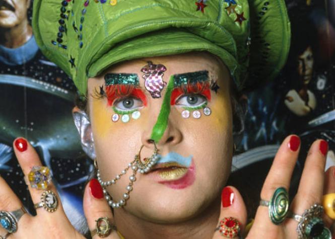 Triển lãm nhiếp ảnh của nghệ sĩ Robyn Beeche: Leigh of London